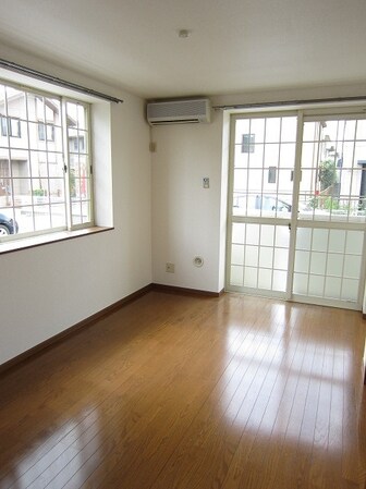 メゾン・ジョリの物件内観写真